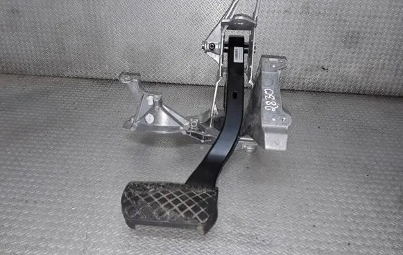 Audi A6 S6 C6 4F Brake pedal 4F1723117B
