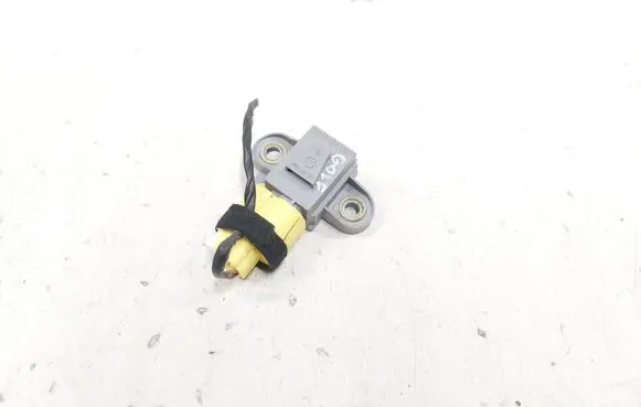 Volkswagen Golf VI Airbag deployment crash/impact sensor 1KM955557