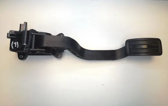 Opel Combo E Accelerator throttle pedal 9674829880