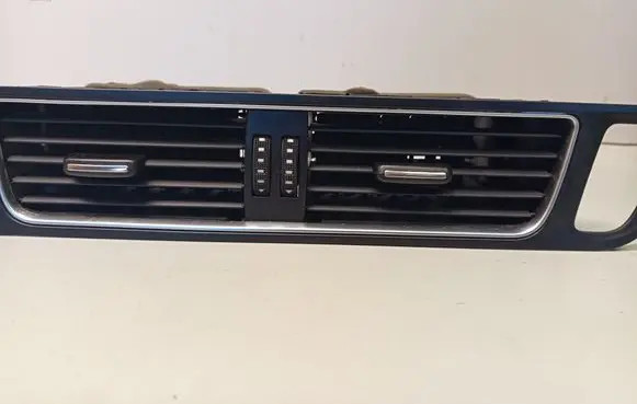 Audi Q5 SQ5 Dash center air vent grill 8R2820951B