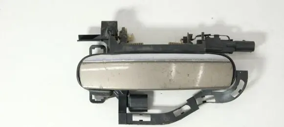 Audi A6 S6 C6 4F Front door exterior handle 4F0837886 4F0839167