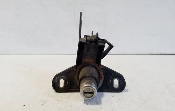 Opel Zafira A Tailgate/trunk/boot lock/catch/latch