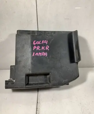 Volkswagen Golf IV Headlight/headlamp dust cover 1J0805965