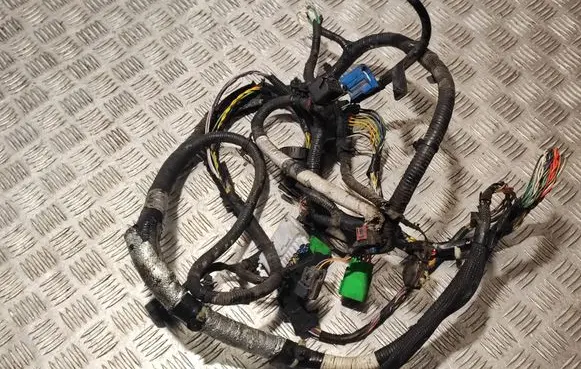 Land Rover Discovery 4 - LR4 Engine installation wiring loom GH227C078RC