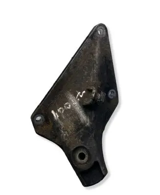BMW 7 E65 E66 Engine mounting bracket 6758419