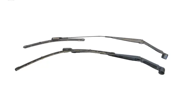 Nissan Juke II F16 Windshield/front glass wiper blade 