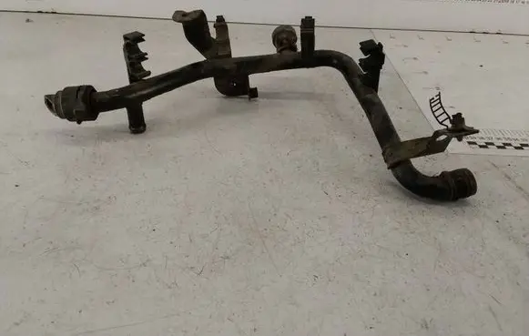 Volkswagen PASSAT B5.5 Engine coolant pipe/hose 038121055BH