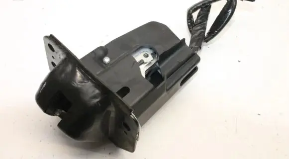 Ford Kuga II Tailgate/trunk/boot lock/catch/latch CV447843102A