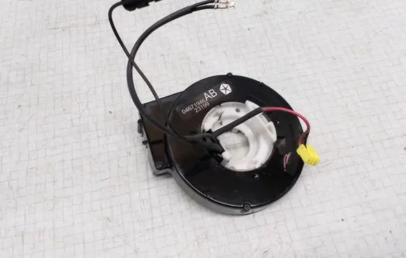 Chrysler Neon II Airbag slip ring squib (SRS ring) 04671946AB