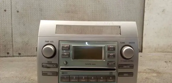 Toyota Corolla Verso AR10 Radio/CD/DVD/GPS head unit 861200F010