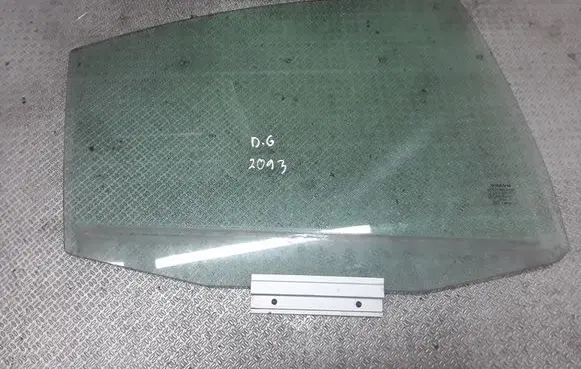 Volvo S60 Rear door window glass