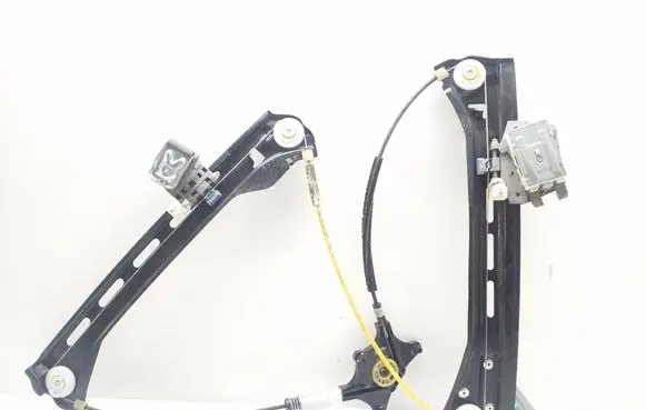 Mercedes-Benz CLS C218 X218 Front window lifting mechanism without motor 918239101 918241102