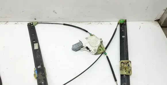 Audi Q7 4L Front door window regulator with motor 4L0837461A