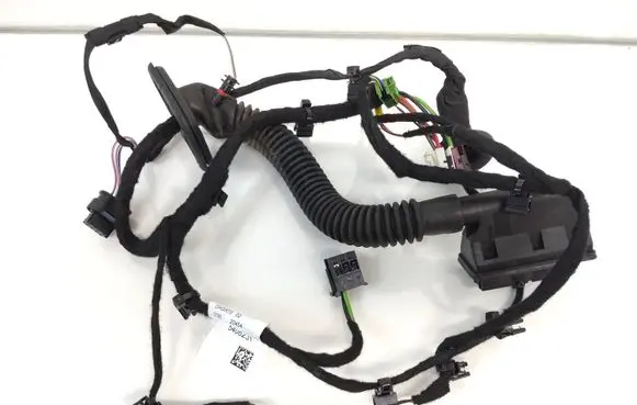 Mercedes-Benz EQC Rear door wiring loom A2535406231 DB7A910150 20454