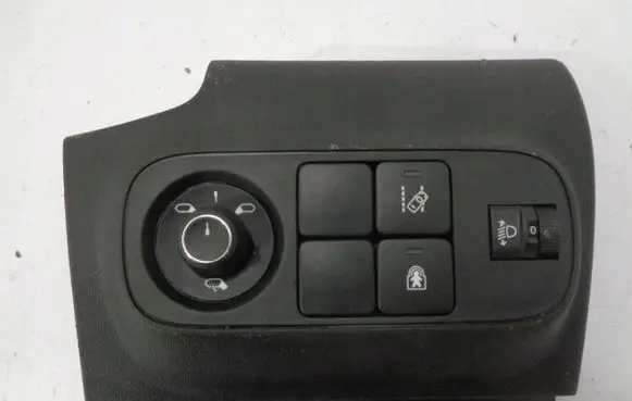 Citroen C3 Wing mirror switch