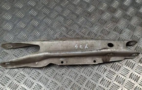 Mercedes-Benz GLA W156 Rear control arm A2463520202