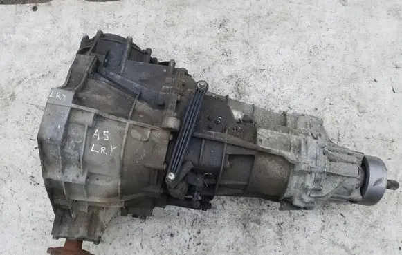 Audi A5 8T 8F Manual 5 speed gearbox LRY
