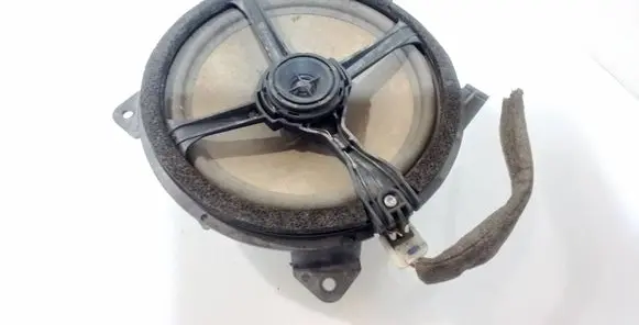 Volvo S60 Front door speaker 8633574