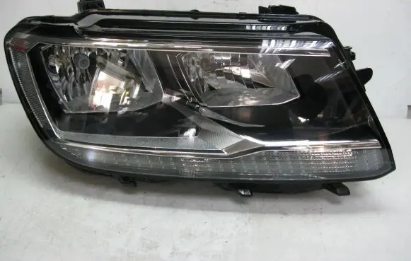 Volkswagen Tiguan Headlight/headlamp 5NB941006B
