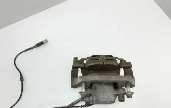 BMW X5 E70 Front brake caliper 20157