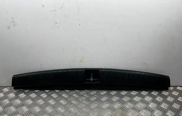 Subaru Outback Trunk/boot sill cover protection 95073AG000
