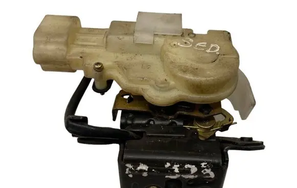 Tailgate/trunk/boot lock/catch/latch