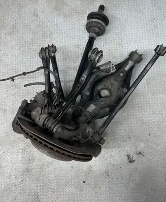BMW 3 G20 G21 Rear wheel hub spindle/knuckle 6898481