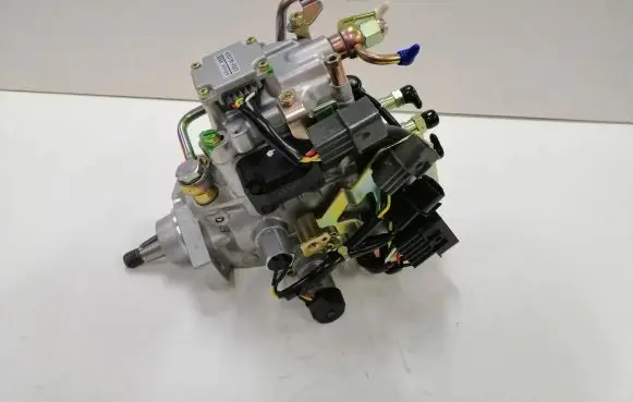 Mitsubishi Pajero Fuel injection high pressure pump MR577077 1047003051 1046003051