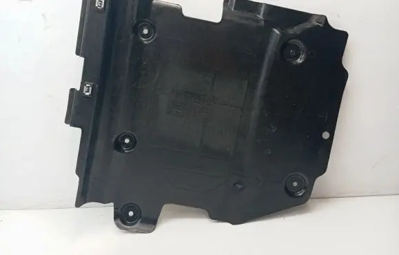 Mercedes-Benz GLE (W166 - C292) Other interior part A1666809603