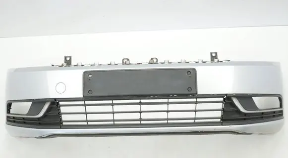 Volkswagen PASSAT B7 Front bumper B7140726ZP