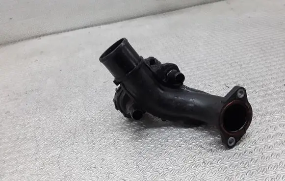 Nissan Qashqai+2 Turbo air intake inlet pipe/hose 8200323338