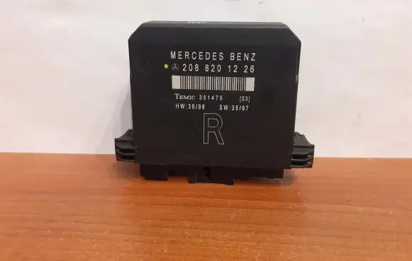 Mercedes-Benz E W210 Door control unit/module 9066 2088201226
