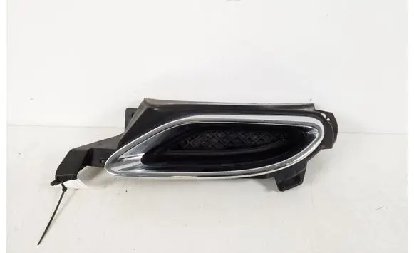 Mercedes-Benz E W213 Quarter panel pressure vent A2138853100