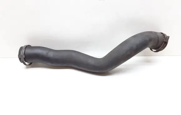Volvo V70 Intercooler hose/pipe 8G918K863CB 6G918K863CB