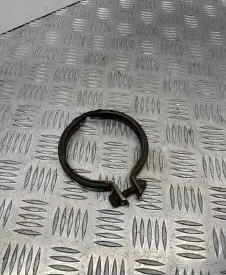 BMW 5 E60 E61 Muffler pipe connector clamp 7553602