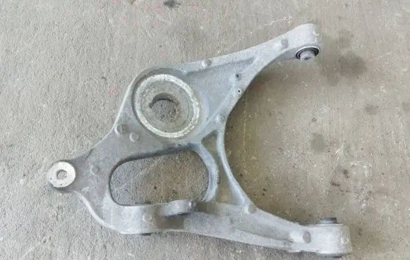 Mercedes-Benz GLE (W166 - C292) Rear upper control arm/wishbone 16605