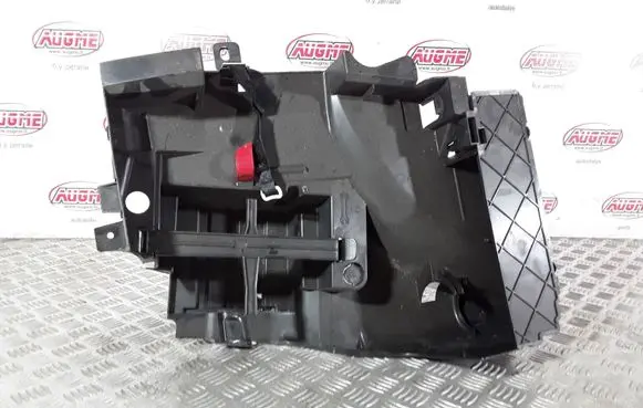 Mercedes-Benz A W169 Other trunk/boot trim element A1698900161