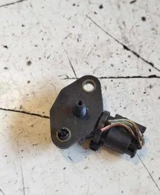 Mercedes-Benz Vito Viano W639 Air pressure sensor A0041533128