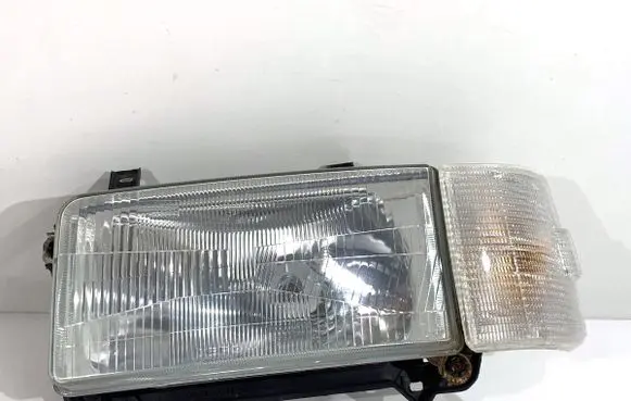 Volkswagen Transporter - Caravelle T4 Headlight/headlamp