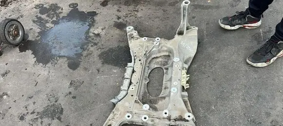 Land Rover Range Rover Evoque L551 Front subframe K8D25C145CC