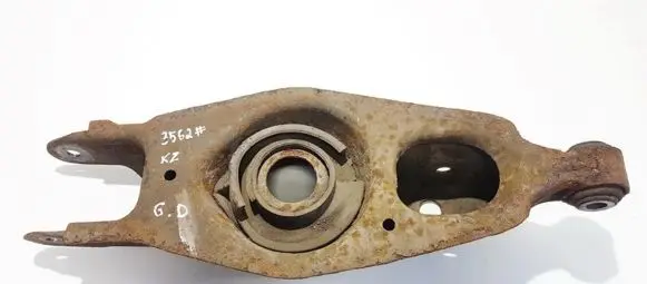 Chrysler 300 - 300C Rear upper control arm/wishbone