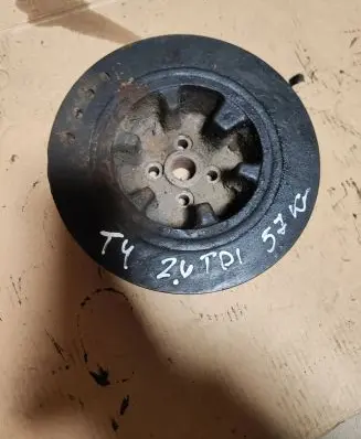 Volkswagen Transporter - Caravelle T4 Crankshaft pulley