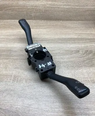 Audi A3 S3 8L Wiper turn signal indicator stalk/switch 8L0953513G