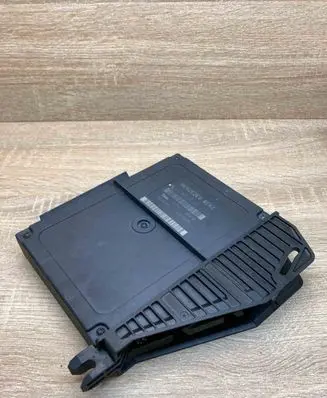 Mercedes-Benz E W210 Comfort/convenience module 2108200026 331747