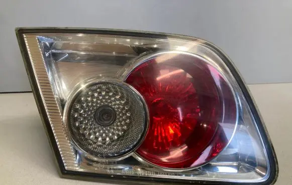 Mazda 6 Tailgate rear/tail lights