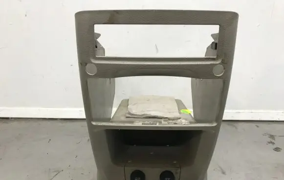 Chrysler Town u0026 Country V Center console 1QL59BD1AB