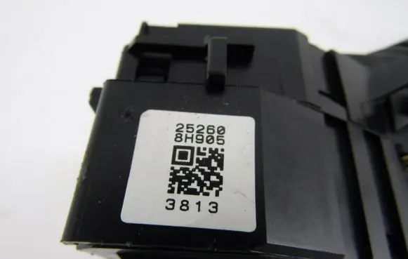 Nissan X-Trail T30 Wiper switch 252608h905