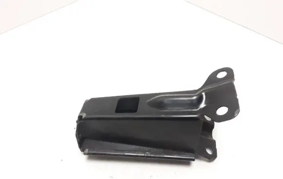 Volvo S80 Radiator support slam panel bracket 