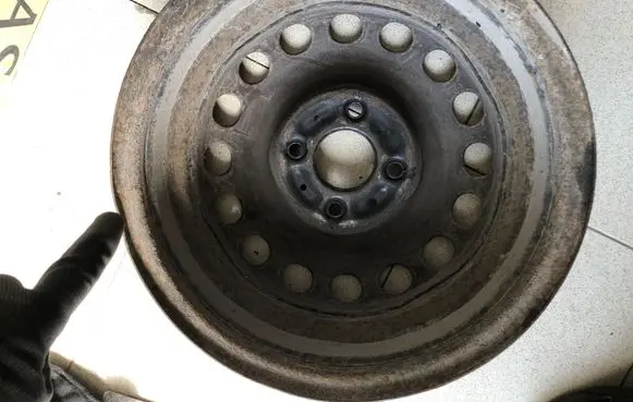 Mitsubishi Colt R15 steel rim MR9614a45440 2150288 10307
