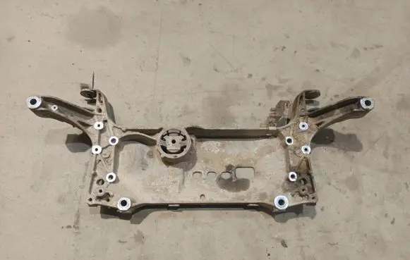 Volkswagen PASSAT B6 Front subframe 